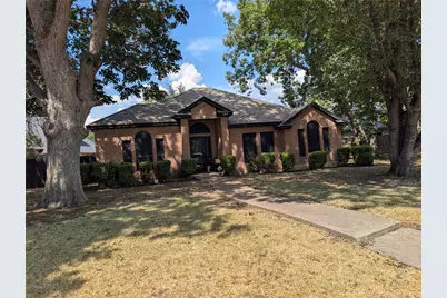 127 Pecan Grove, Lancaster, TX 75146 - Photo 1