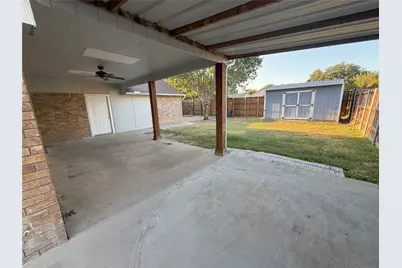 8601 Woodside Road, Rowlett, TX 75088 - Photo 13