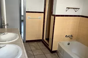 1720 Grand Ave, Fort Worth, TX 76164 - Photo 9