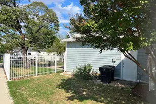 1720 Grand Ave, Fort Worth, TX 76164 - Photo 15