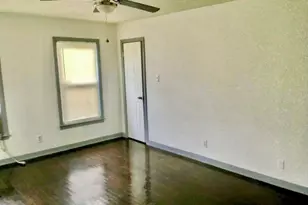 1720 Grand Ave, Fort Worth, TX 76164 - Photo 5