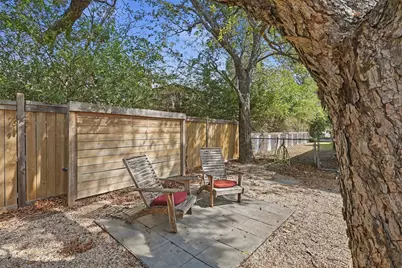 704 Forrest Avenue, Cleburne, TX 76033 - Photo 33