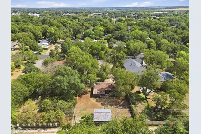 704 Forrest Avenue, Cleburne, TX 76033 - Photo 39