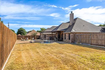 801 Maplewood Court, Stephenville, TX 76401 - Photo 31