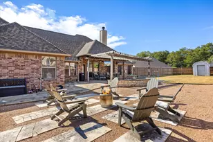 801 Maplewood Ct, Stephenville, TX 76401 - Photo 3
