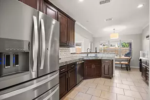 801 Maplewood Ct, Stephenville, TX 76401 - Photo 13