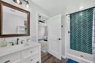 3911 Highgrove Dr, Dallas, TX 75220 - Photo 29