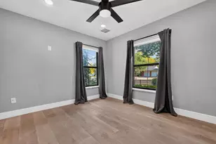 3911 Highgrove Dr, Dallas, TX 75220 - Photo 25