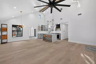 3911 Highgrove Dr, Dallas, TX 75220 - Photo 3