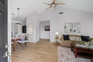 264 Jefferson Pkwy, Fort Worth, TX 76107 - Photo 3