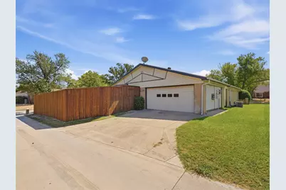 2409 Raintree Drive, Plano, TX 75074 - Photo 25