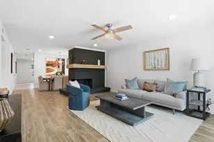 2409 Raintree Dr, Plano, TX 75074 - Photo 5