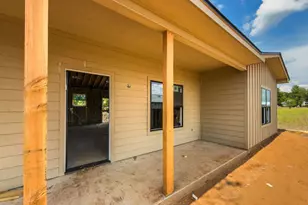 506 F St, Meridian, TX 76665 - Photo 9