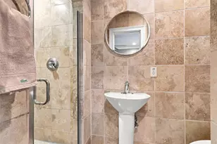9807 Redondo Dr, Dallas, TX 75218 - Photo 23