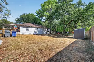 2216 Suewood Ln, Dallas, TX 75217 - Photo 17
