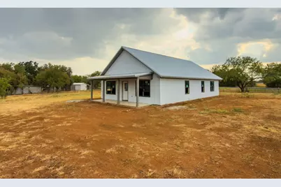 933 Hcr 2224 E, Aquilla, TX 76622 - Photo 1