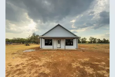 933 Hcr 2224 E, Aquilla, TX 76622 - Photo 9
