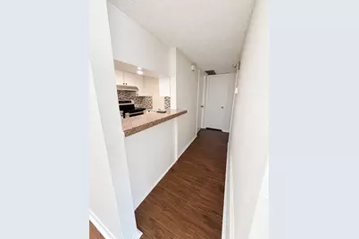 4859 Cedar Springs Road #254, Dallas, TX 75219 - Photo 5