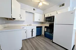 902 Spring Valley Plaza, Richardson, TX 75080 - Photo 7