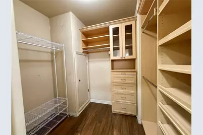 330 Las Colinas Boulevard E #1006, Irving, TX 75039 - Photo 17