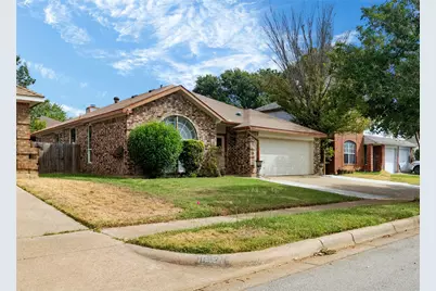 8825 Mystic Trail, Fort Worth, TX 76118 - Photo 5