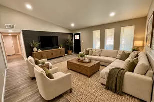 2976 Sundial Dr, Dallas, TX 75229 - Photo 5