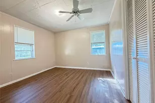 111 E Dawn Dr, Robinson, TX 76706 - Photo 11