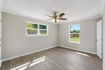 1312 E Mitchell Street, Arlington, TX 76010 - Photo 27