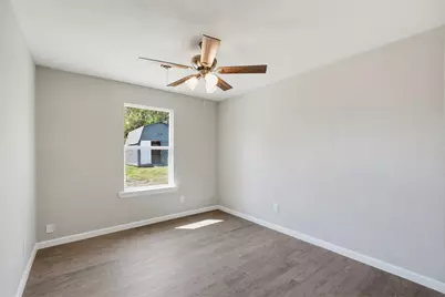 1312 E Mitchell Street, Arlington, TX 76010 - Photo 29