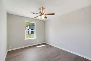 1312 E Mitchell St, Arlington, TX 76010 - Photo 29