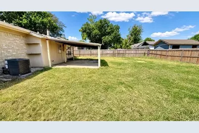 915 Lemontree Drive, Arlington, TX 76017 - Photo 27