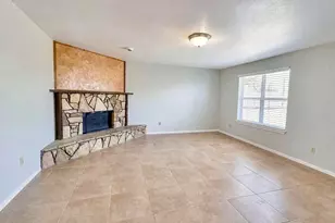 915 Lemontree Dr, Arlington, TX 76017 - Photo 11