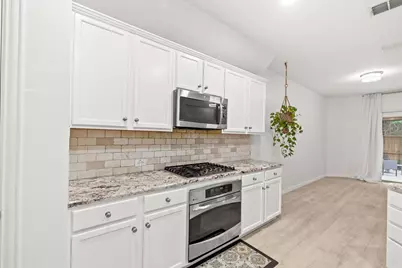 2657 Jacobson Drive, Lewisville, TX 75067 - Photo 9