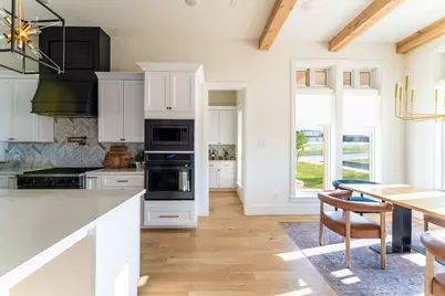 760 Hummingbird Lane, Justin, TX 76247 - Photo 9