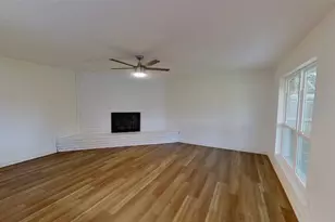 2231 Park Springs Ct, Arlington, TX 76013 - Photo 5