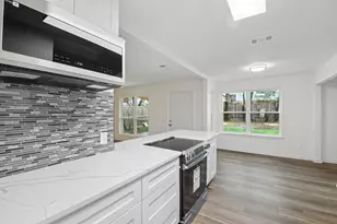 2231 Park Springs Ct, Arlington, TX 76013 - Photo 13