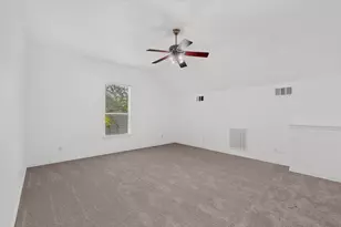 10214 Lakeview Dr, Providence Village, TX 76227 - Photo 21