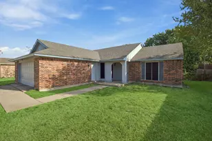 414 Carl C Senter St, Forney, TX 75126 - Photo 3