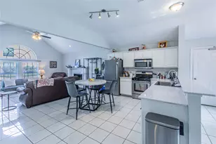 4720 San Jacinto St, Dallas, TX 75204 - Photo 5
