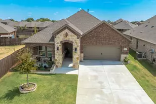 10922 Autry Ridge Ln, Aubrey, TX 76227 - Photo 29
