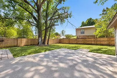 2817 Ladona Drive, Fort Worth, TX 76133 - Photo 25