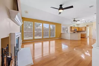 6712 Braeview Drive, Fort Worth, TX 76137 - Photo 13