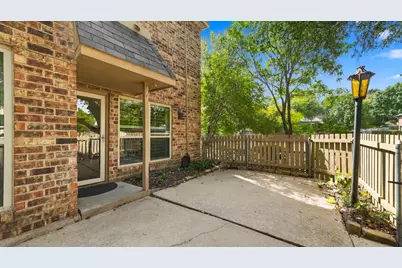 4325 Bellaire Drive S, Fort Worth, TX 76109 - Photo 25