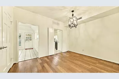 4325 Bellaire Drive S, Fort Worth, TX 76109 - Photo 9