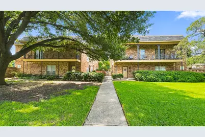 4325 Bellaire Drive S, Fort Worth, TX 76109 - Photo 3