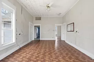 409 NW Main St, Ennis, TX 75119 - Photo 21