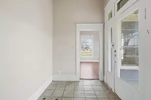 409 NW Main St, Ennis, TX 75119 - Photo 19