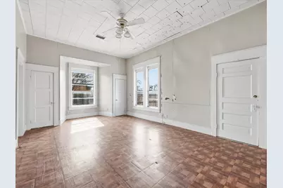 409 NW Main Street, Ennis, TX 75119 - Photo 11