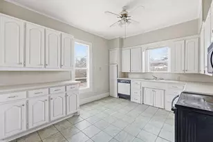 409 NW Main St, Ennis, TX 75119 - Photo 13
