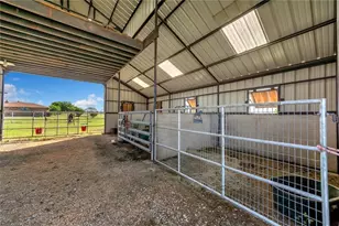 1061 Boaz Rd, Fort Worth, TX 76052 - Photo 5